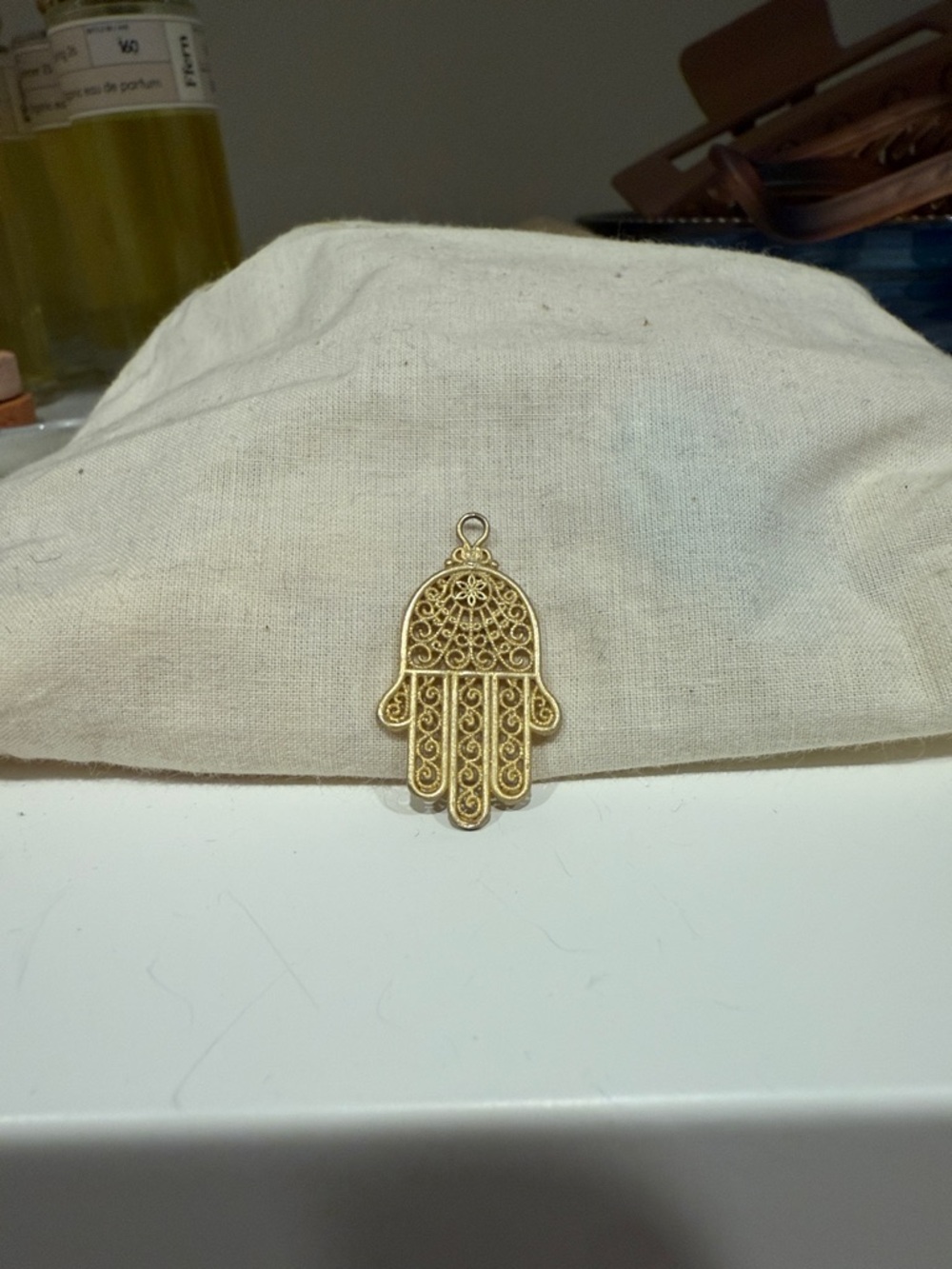 Gold Hamsa Hand Pendant Necklace - Women's Jewelry